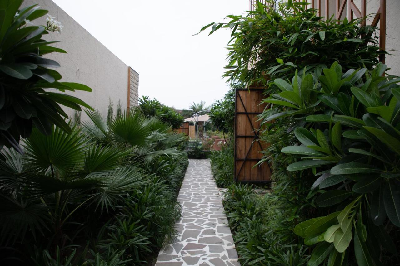 Palm Villas Amritsar Exterior foto