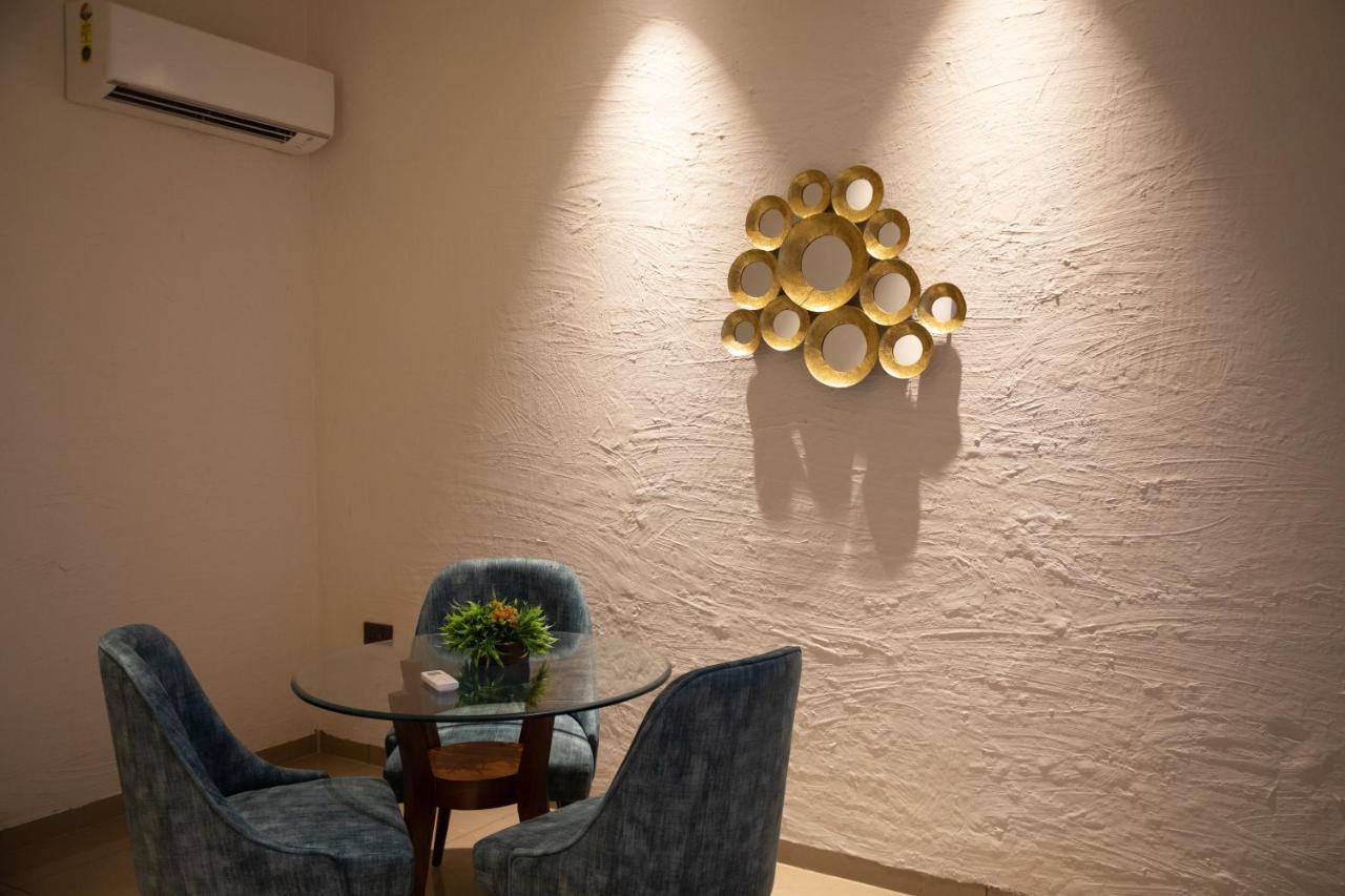 Palm Villas Amritsar Exterior foto